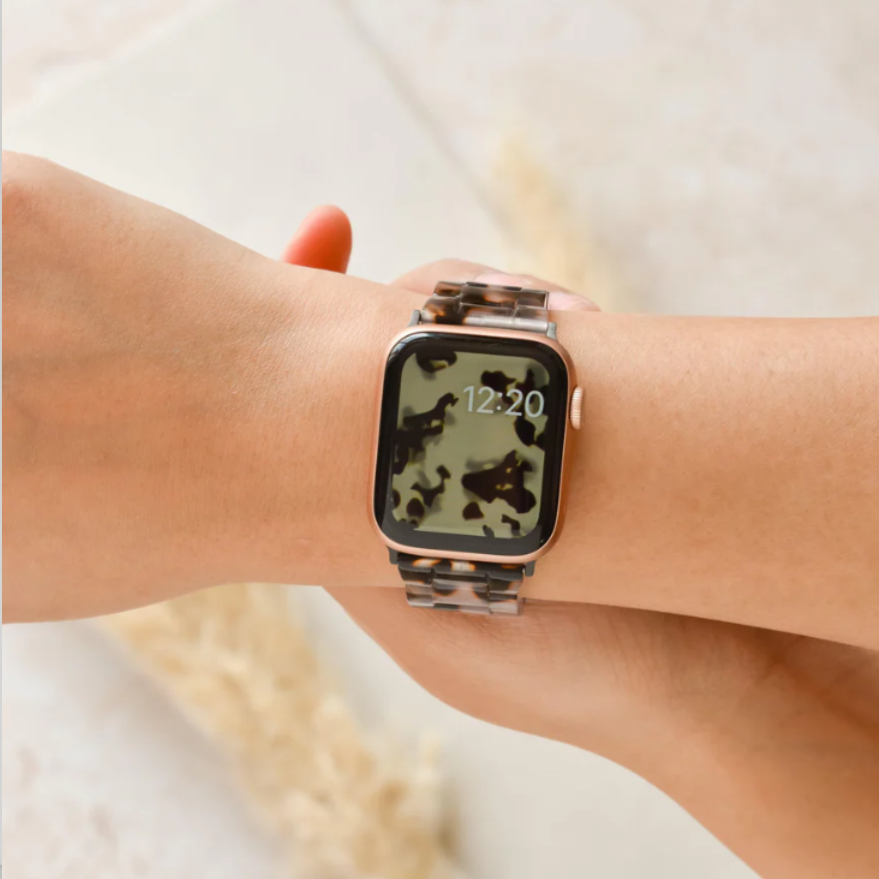 Luxe Ivory Torte Apple Watch Strap